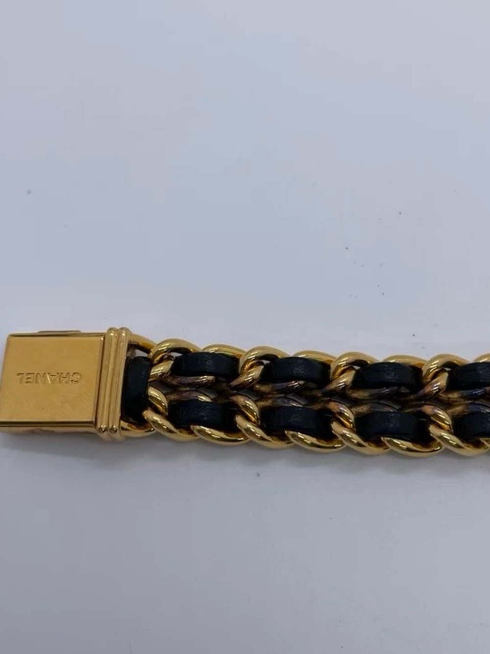 CHANEL Black and Gold Chain-Link Octagonal Dial Watch - Picture 3 of 7